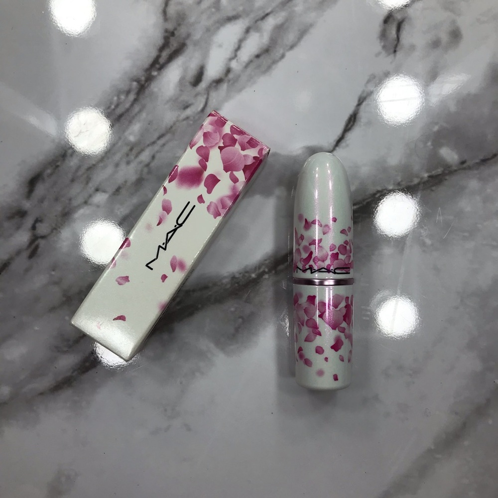 MAC Boom Boom Bloom Matte Lipstick